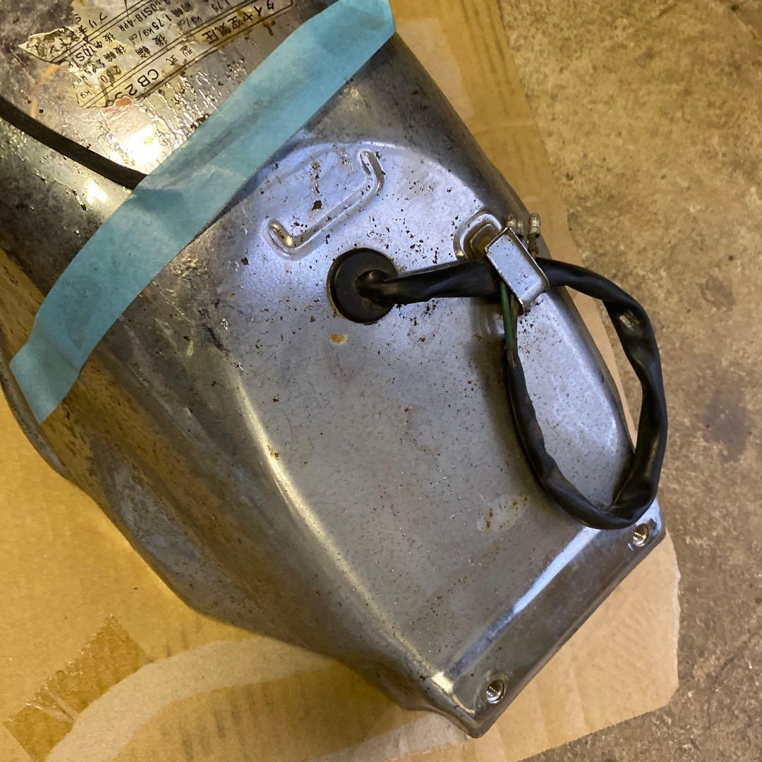 大*輝様 HONDAバブホーク純正リアフェンダーレンズ無コーション付き希少CB2