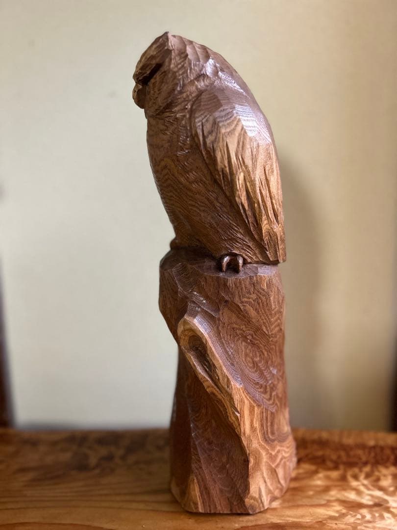 フクロウの木彫彫刻 大場貞義（貞光）作　 【縁起物 希少逸品】送料込み
