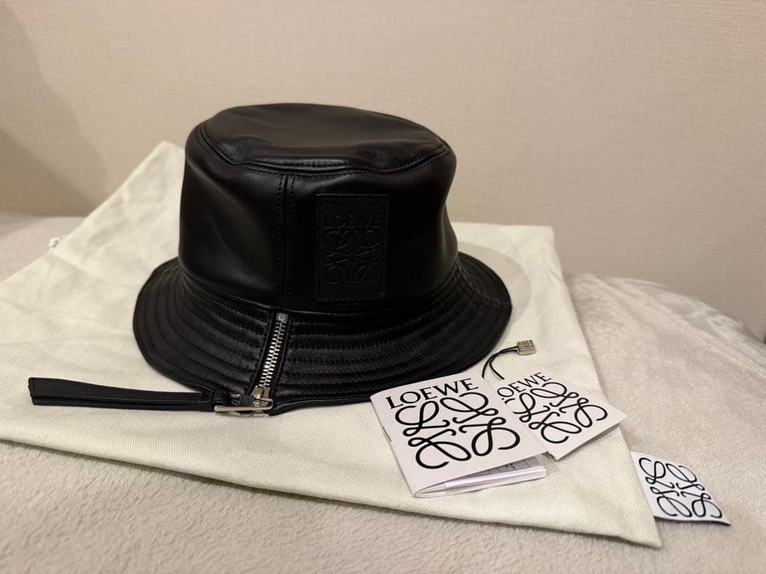 【新品未使用】ロエベ　バケハ　57 ナパカーフ　フィッシャーマンハット　ブラック