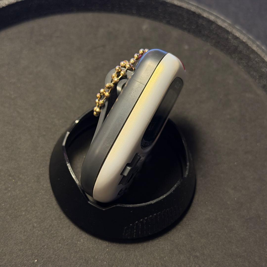 希少美品！任天堂ポケットピカチュウカラー 金・銀といっしょ ポケモンセンター