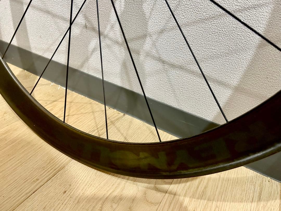 ◆レイノルズCarbonホイール後輪◆重量0.84kg リムハイト46mm10s