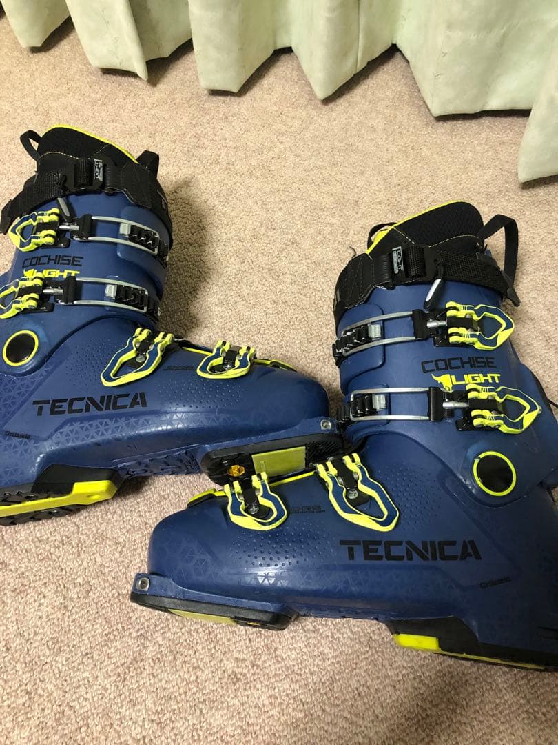 スキー　ブーツ　TECNICA テクニカ　26.5cm