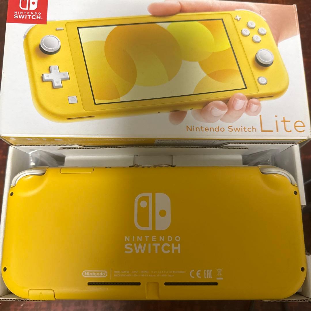 Nintendo Switch Lite イエロー　箱　充電器あり