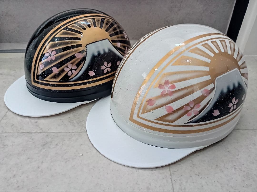 カスタムコルク半　黒金　白金　七色ラメ