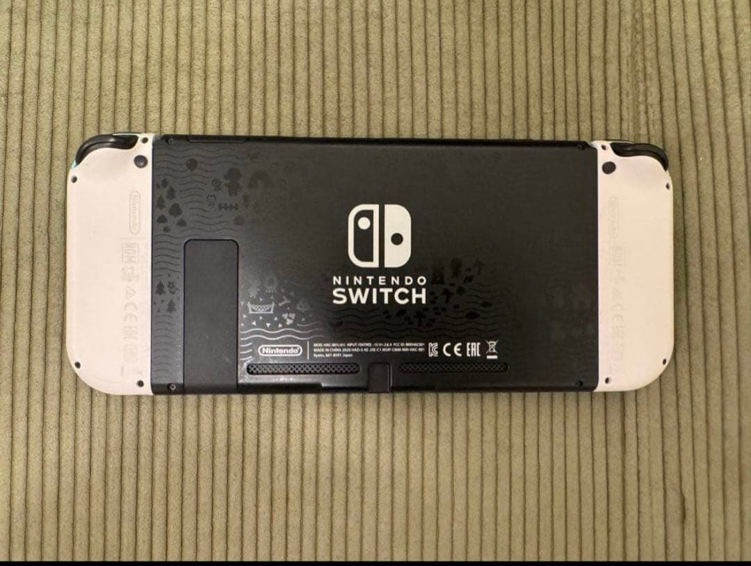 『ほぼ未使用』どうぶつの森デザイン Switch本体