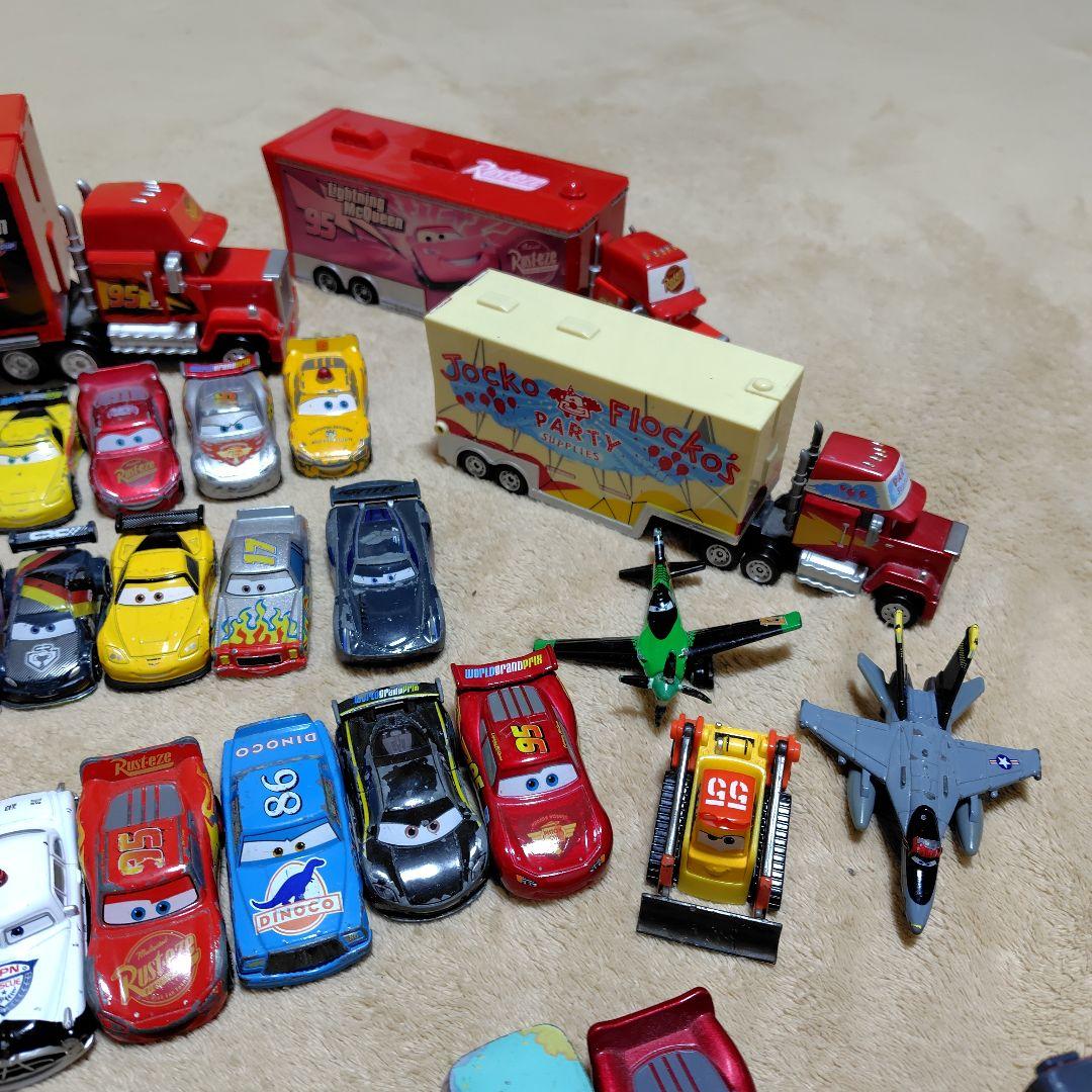 カーズトミカ167台