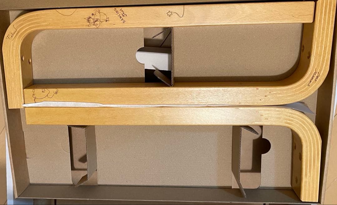 【新品未使用】Artek + Moomin アルテック＋ムーミン　スツール60