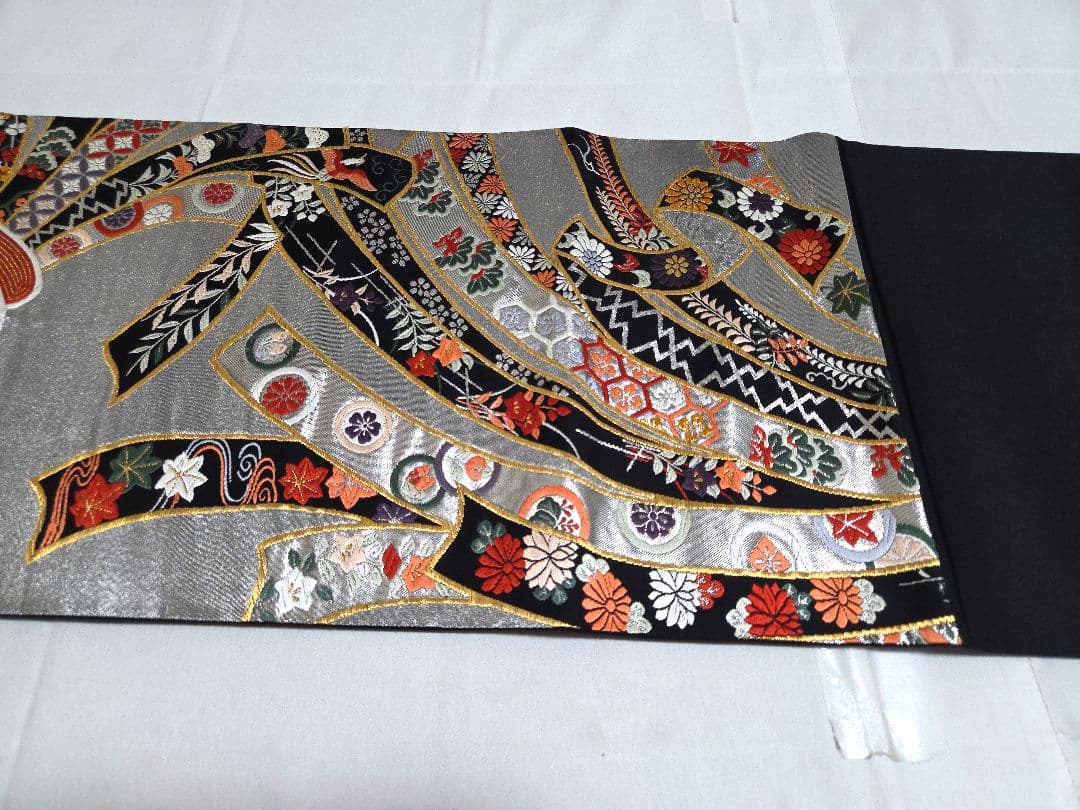 A5◆着物くつろぎ 束ね熨斗花文 銀糸 黒 六通 正絹 フォーマルな袋帯