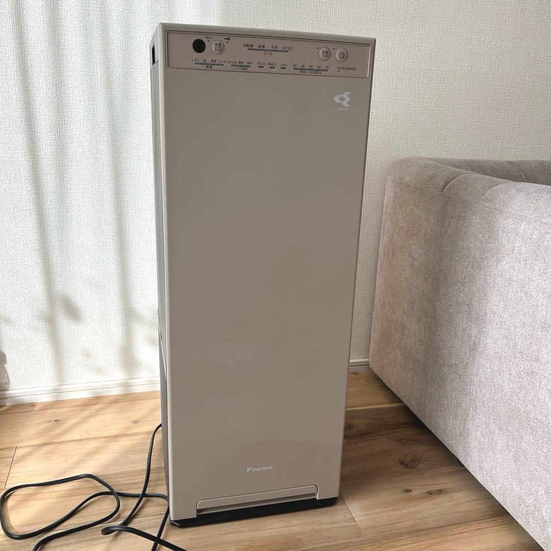 Daikin ストリーマ空気清浄機 MCK55YE9-C 空気清浄機　加湿