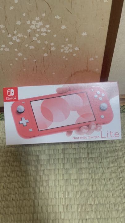 Nintendo Switch NINTENDO SWITCH LITE コーラ