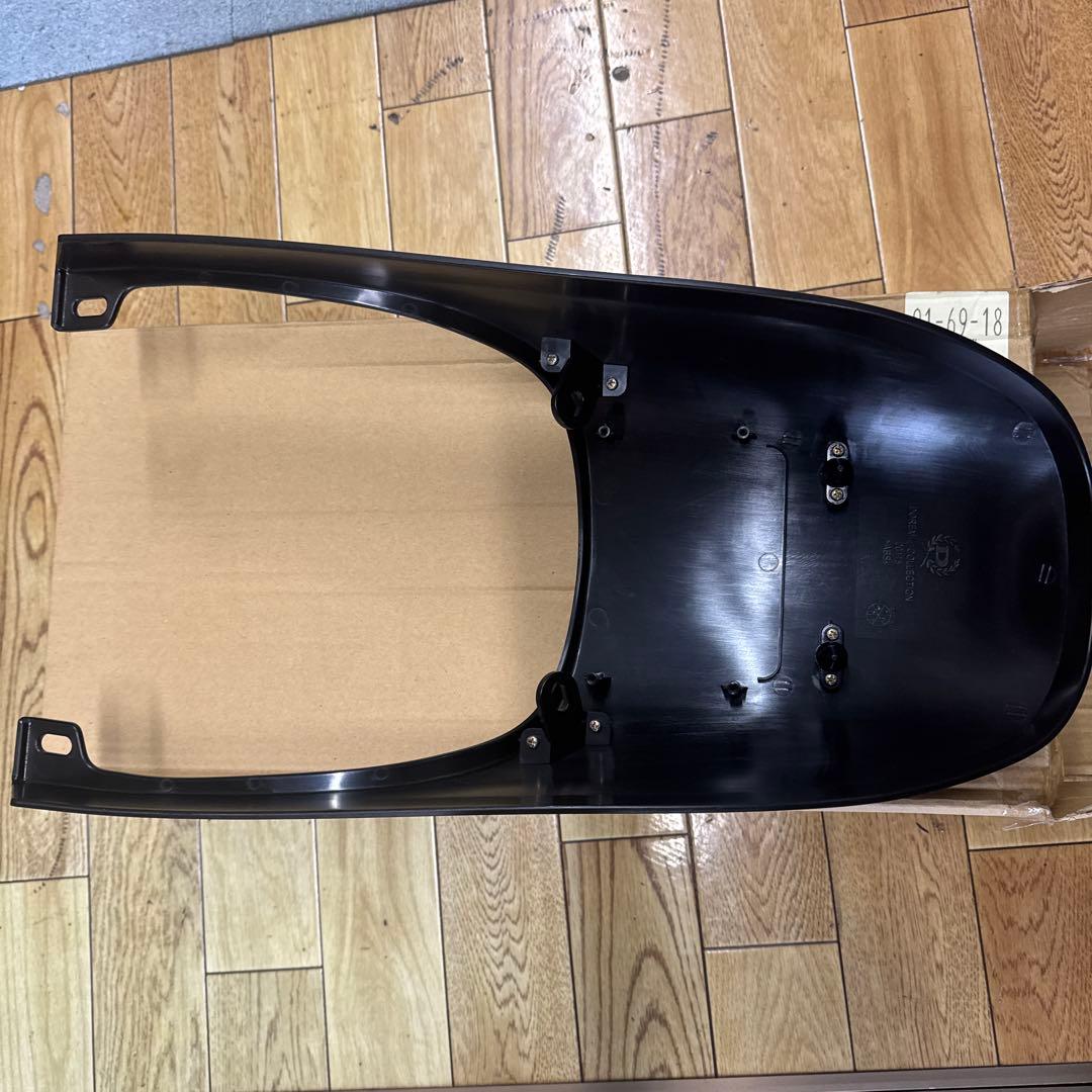 【ひろちむ】ゼファー750 ドレミ　テールカウル 黒ゲル　未使用品