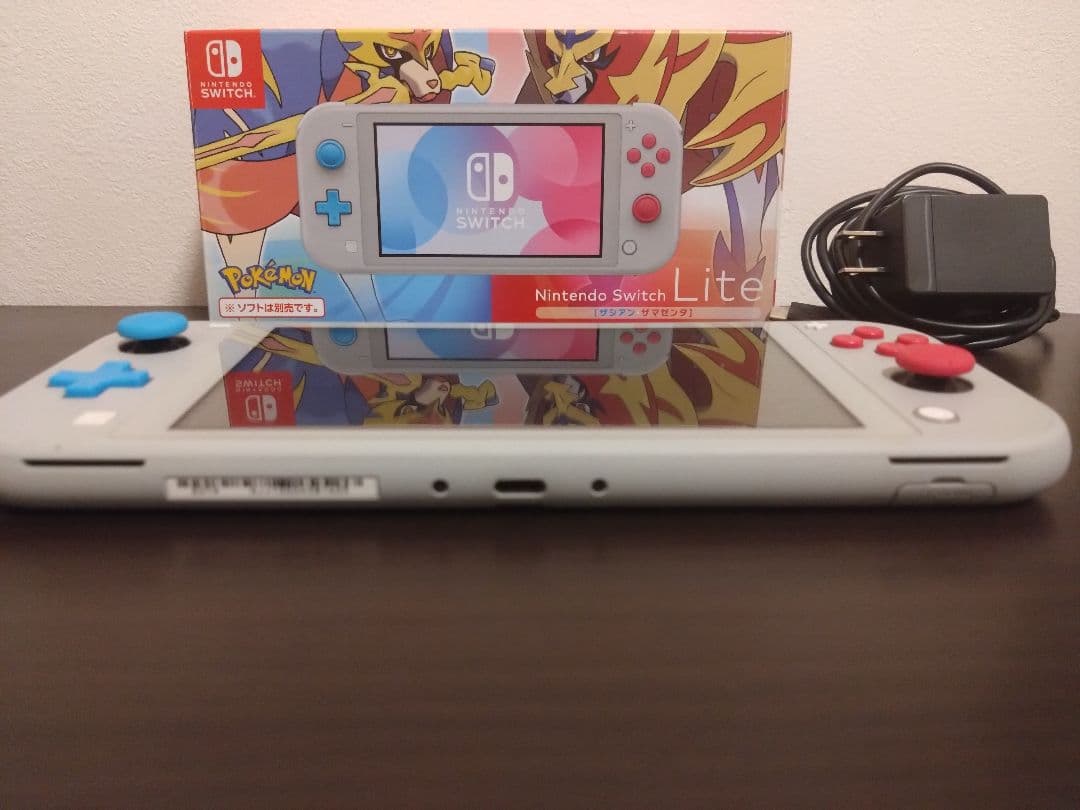 Nintendo Switch Lite グレー　ザシアンザマゼンタ