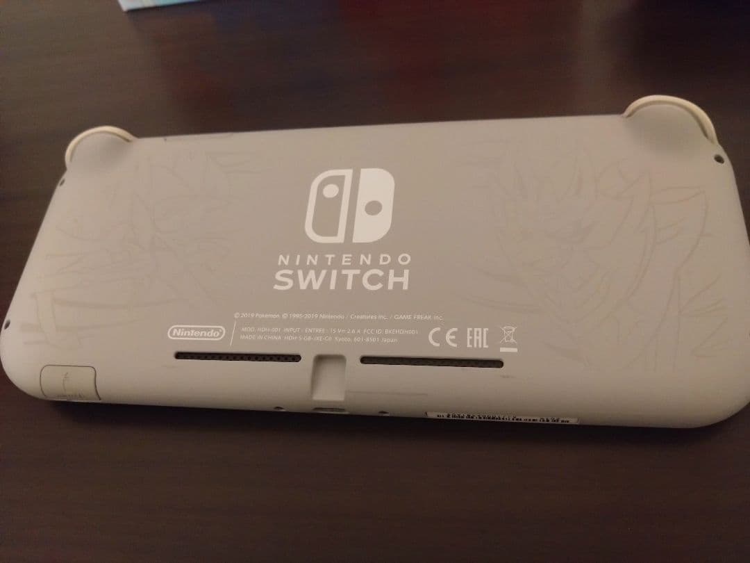 Nintendo Switch Lite グレー　ザシアンザマゼンタ