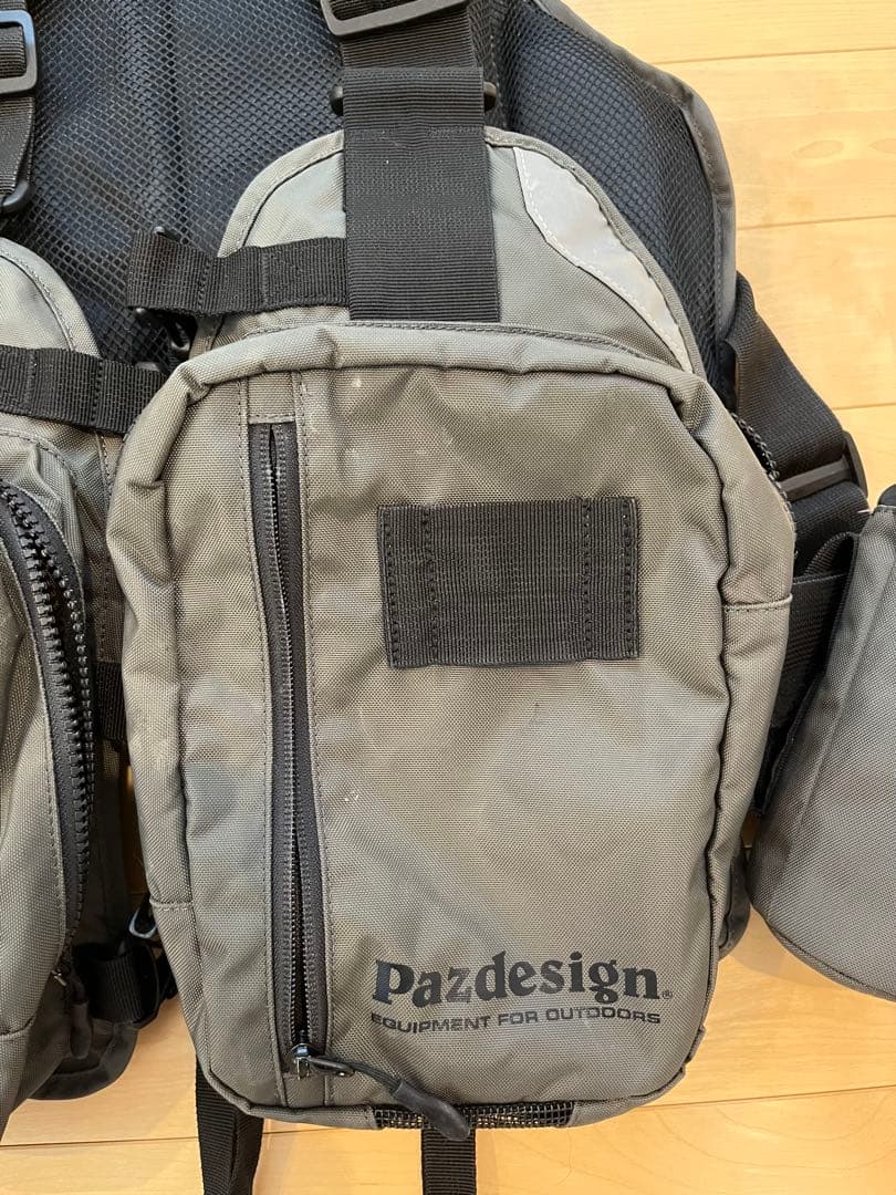 Pazdesign パズデザイン　マルチゲームベスト　ガンメタブラック