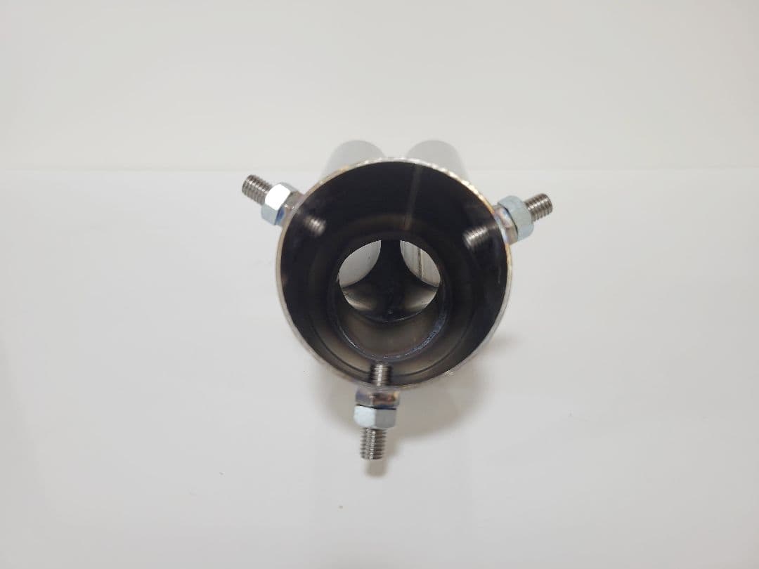 オールステンレス　デュアルマフラーカッター全長30cmハネ上げ角度30度２本出し