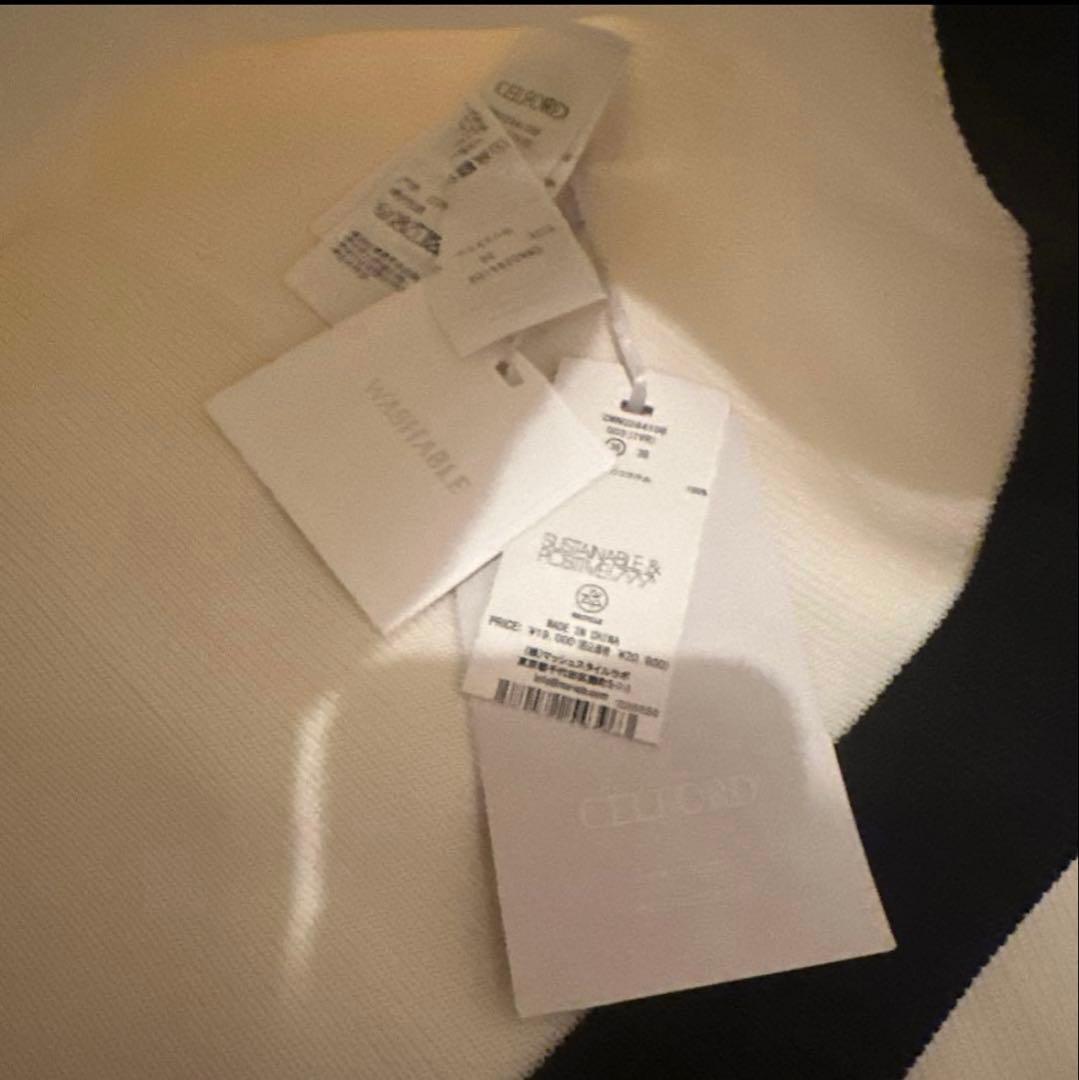 美品！CELFORD ベルスリーブ ガーメントワンピース オフホワイト