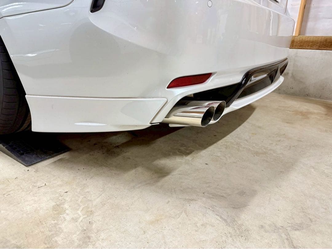 AXVH70カムリ　オリジナルストレートマフラー　ワンオフマフラー　70カムリ