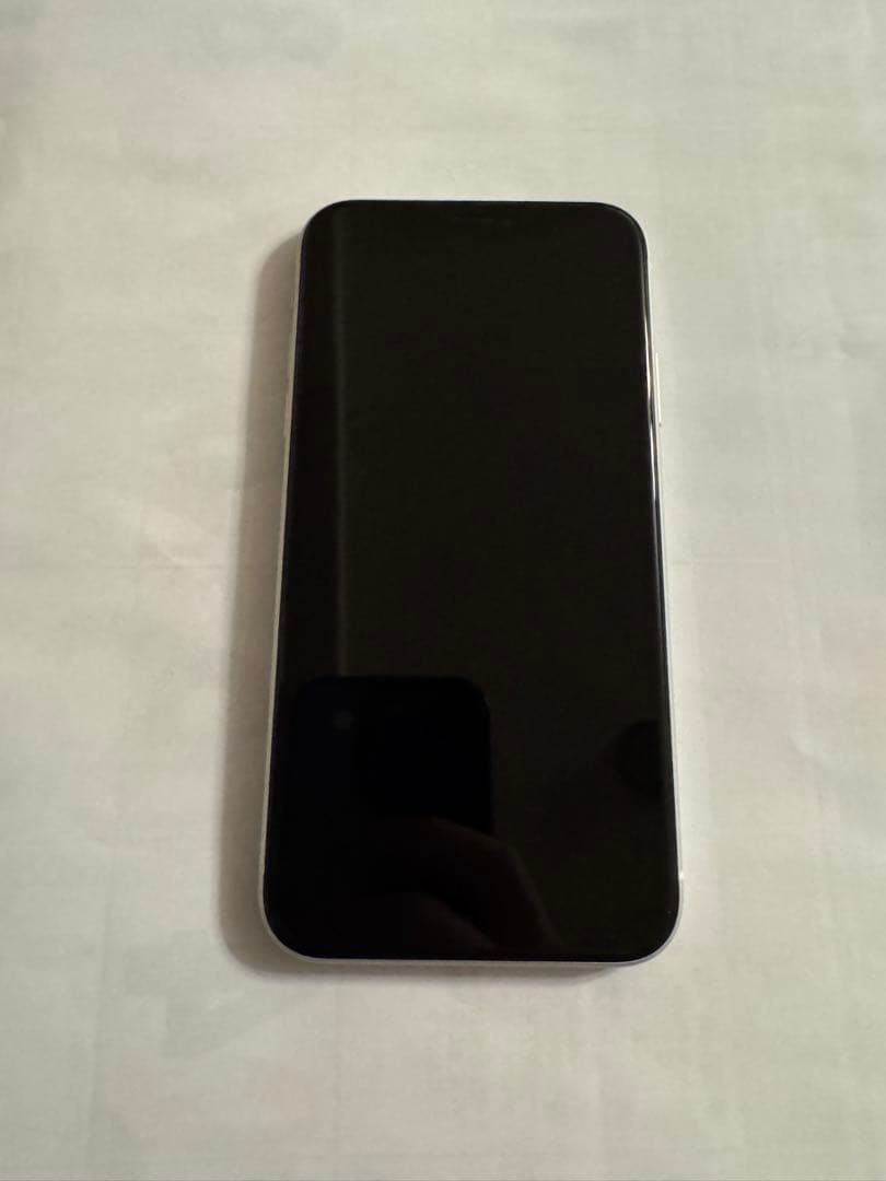 iPhoneXR ホワイト　64GB