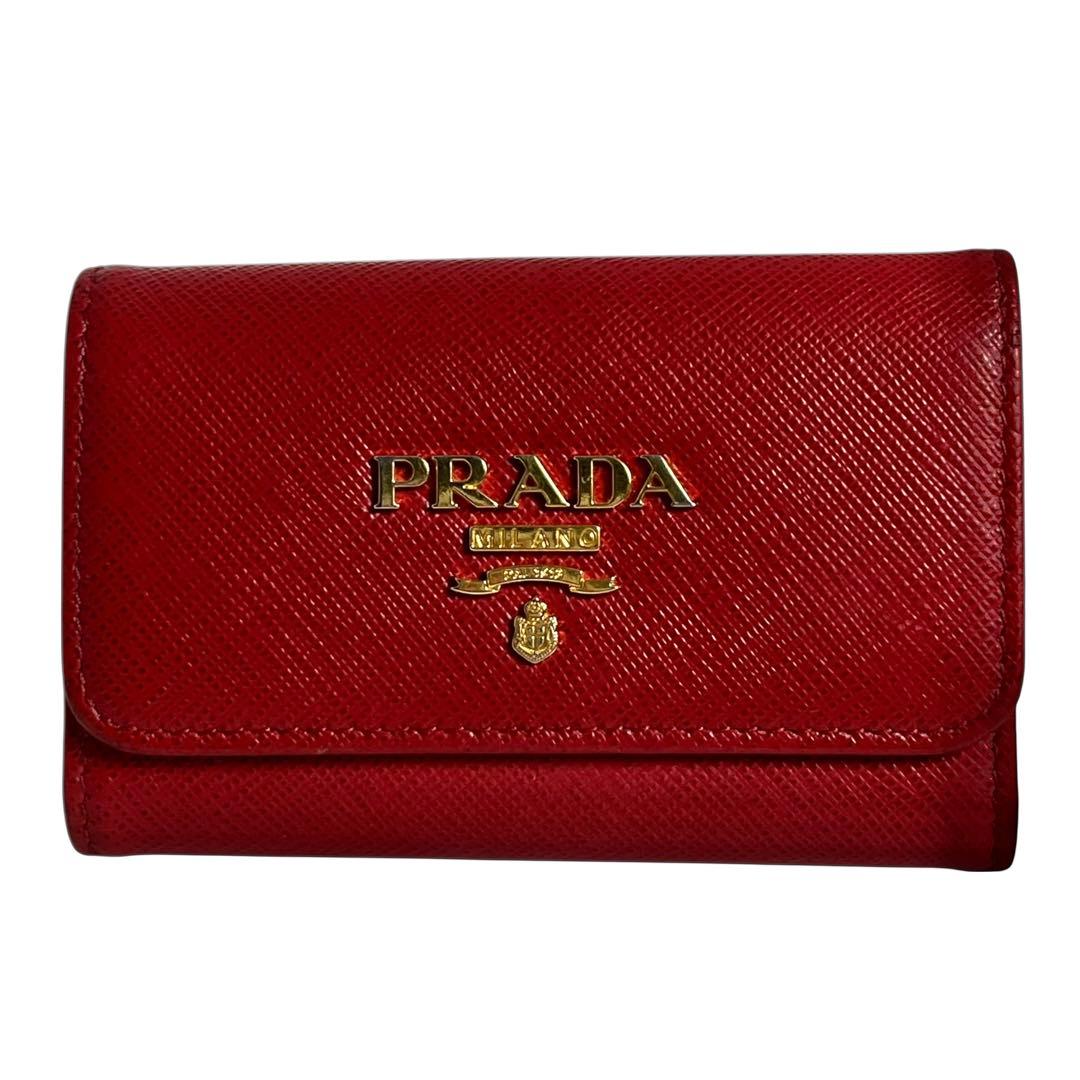 極美✨プラダ キーケース 4連 キーリング サフィアーノレザー 金ロゴ 赤