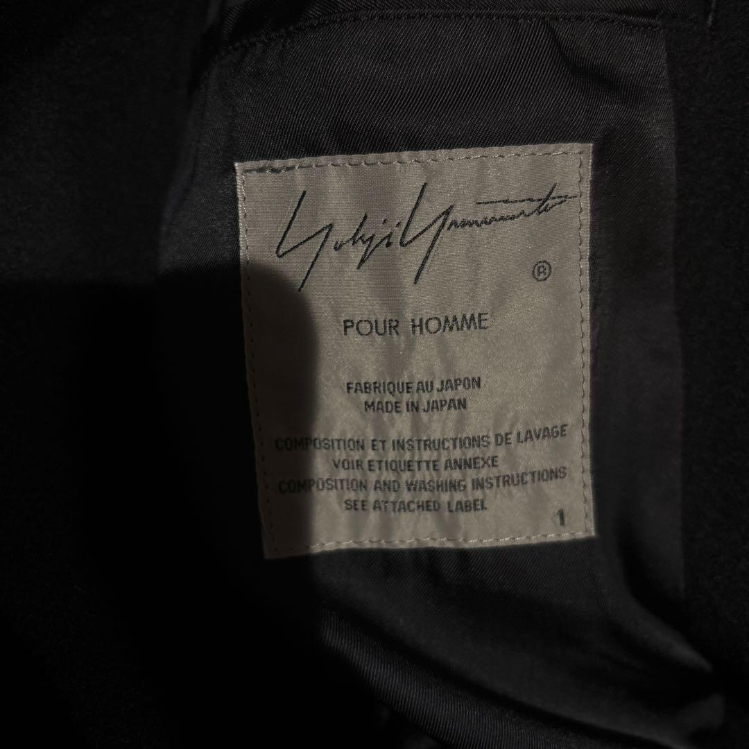 20aw look9 フードコート