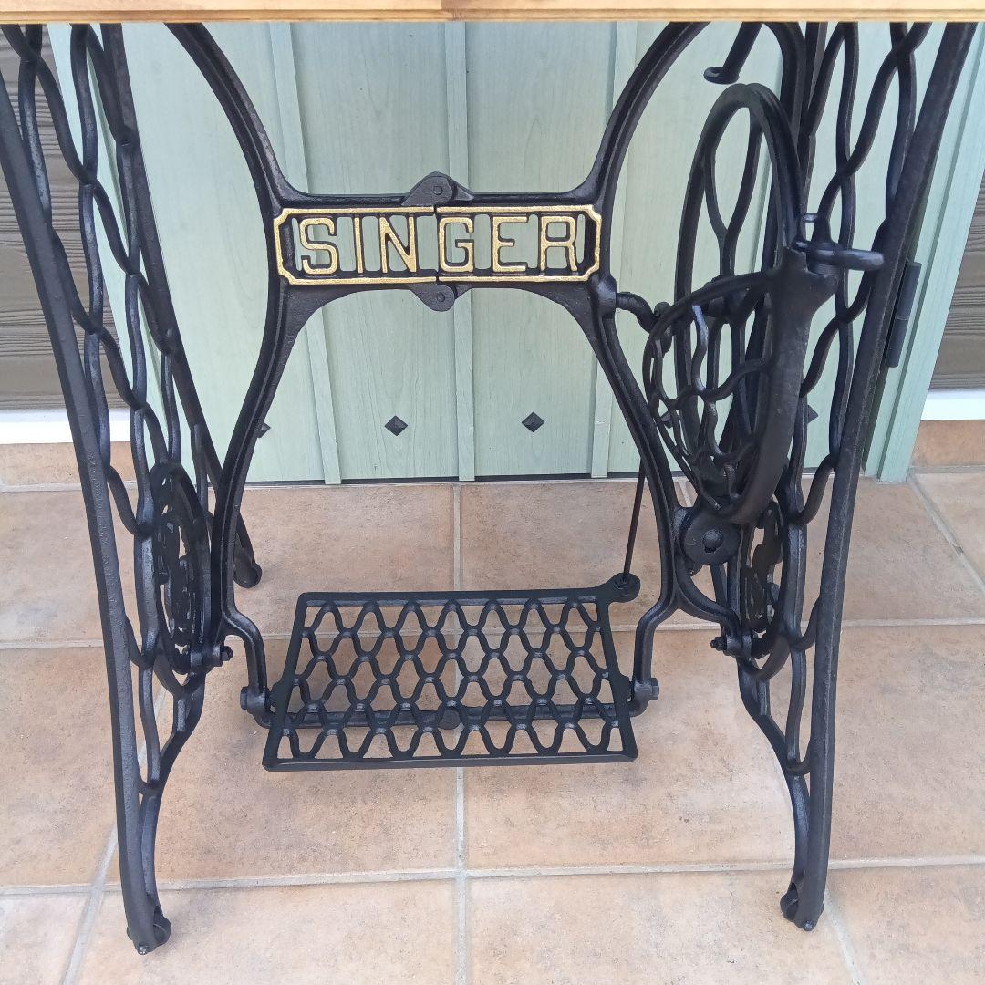 足踏みミシンテーブル　シンガー