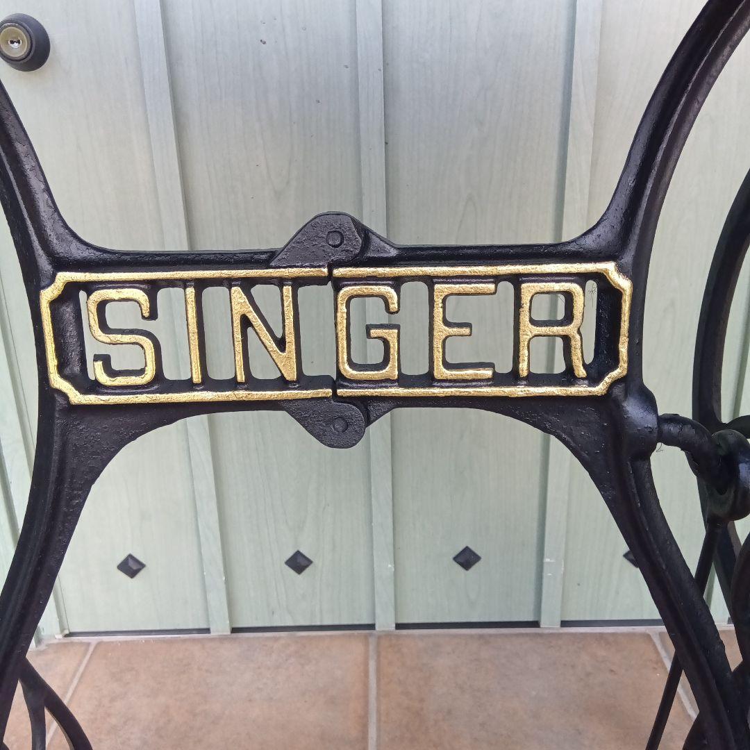 足踏みミシンテーブル　シンガー