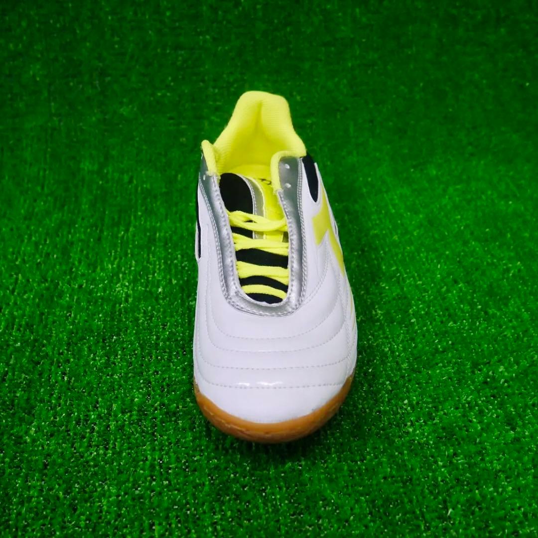 ディアドラ　サラ クミ ID J インドア フットサルシューズ 25.5cm