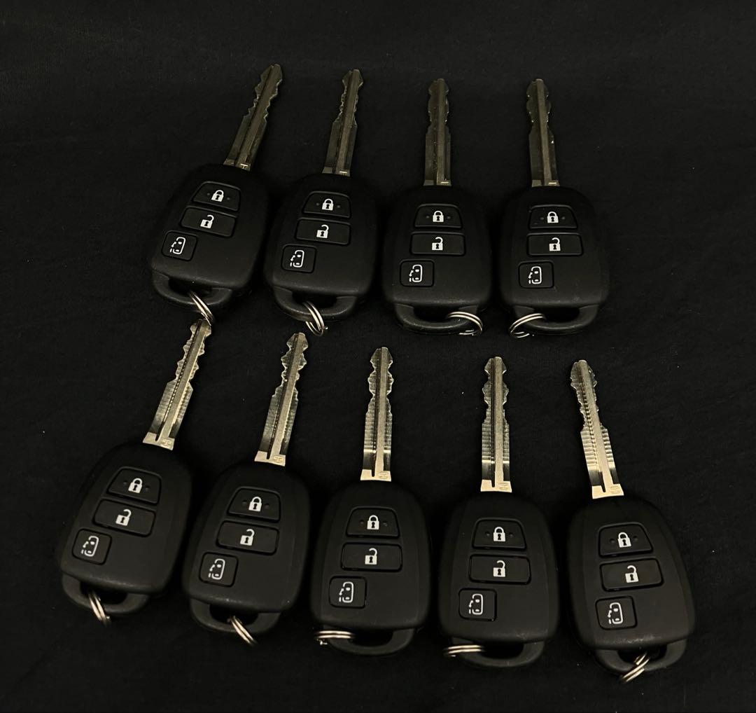 ハイエース3ボタンキー 9本セット