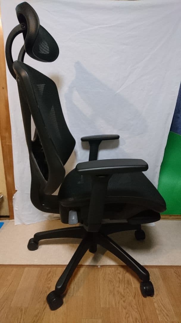 ニトリ リクライニングワークチェア フォリスト BK