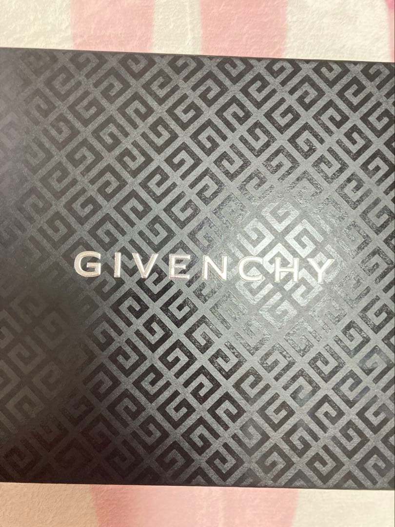 A*A様 Givenchy Gentleman Society セット 100m
