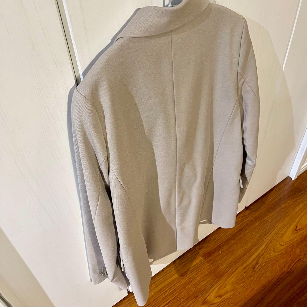 ミラオーウェン　Mila Owen ベージュ テーラードジャケット　ブレザー