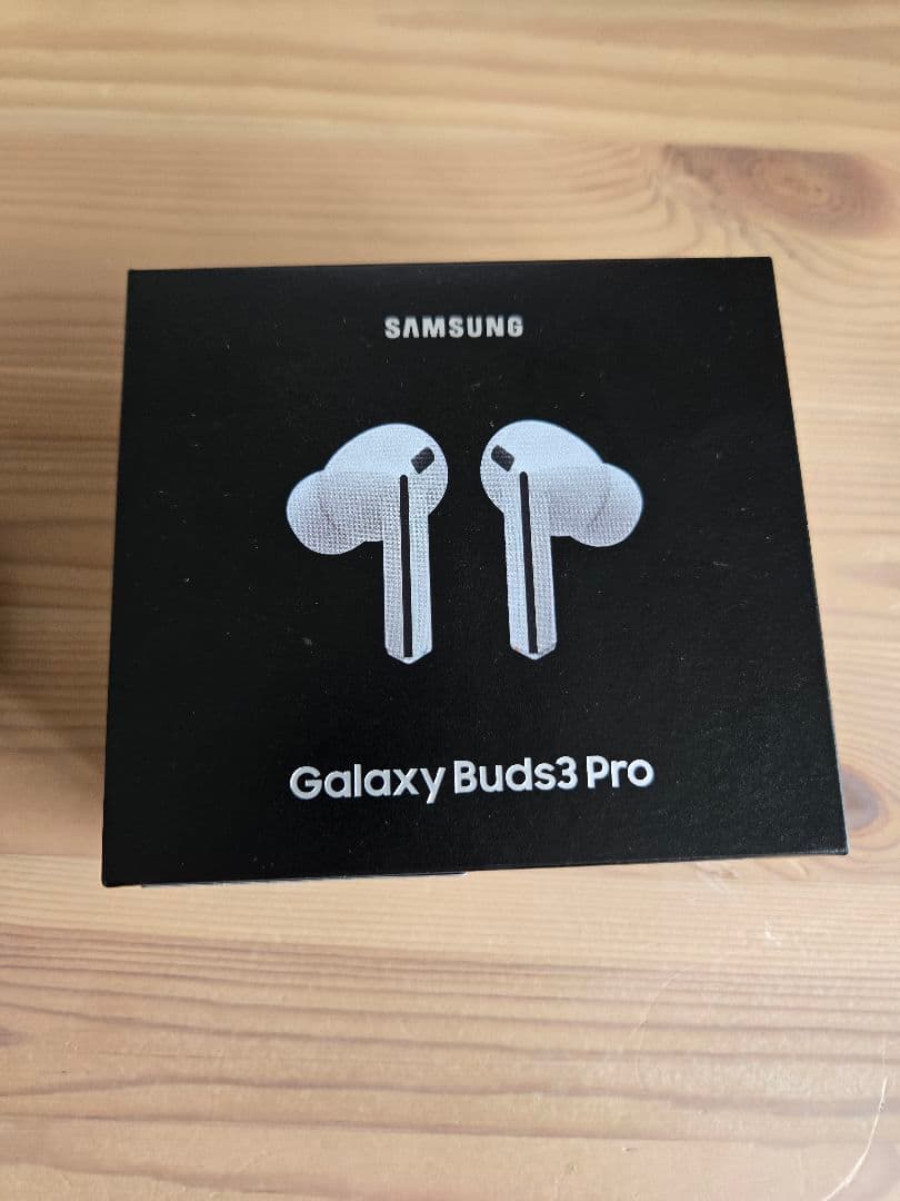 【ほぼ未商品】Galaxy Buds3 Pro ホワイト 充電ケース付き