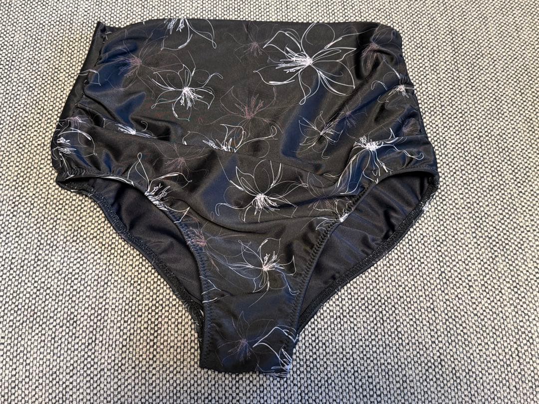 楽盛り水着　ワイヤービキニ　9M サンアイリゾート