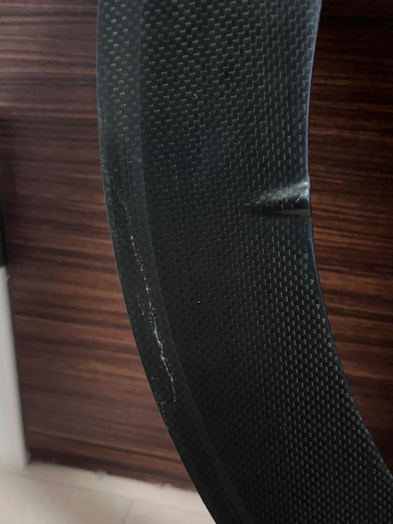 3スポーク　カーボンホイール