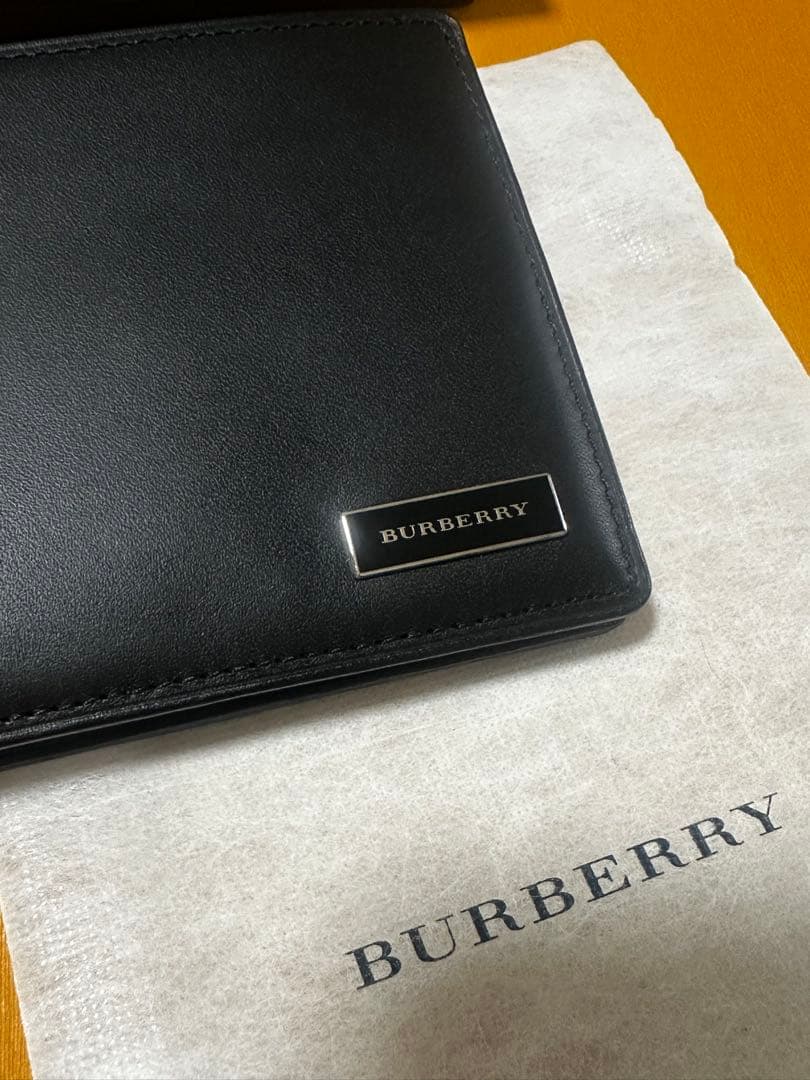 【コピー】BURBERRY ブラック 二つ折り財布