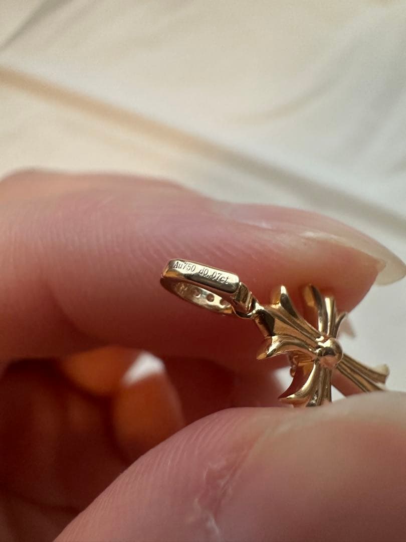 K18YG天然ダイヤモンド　ペンダント　0.07ct