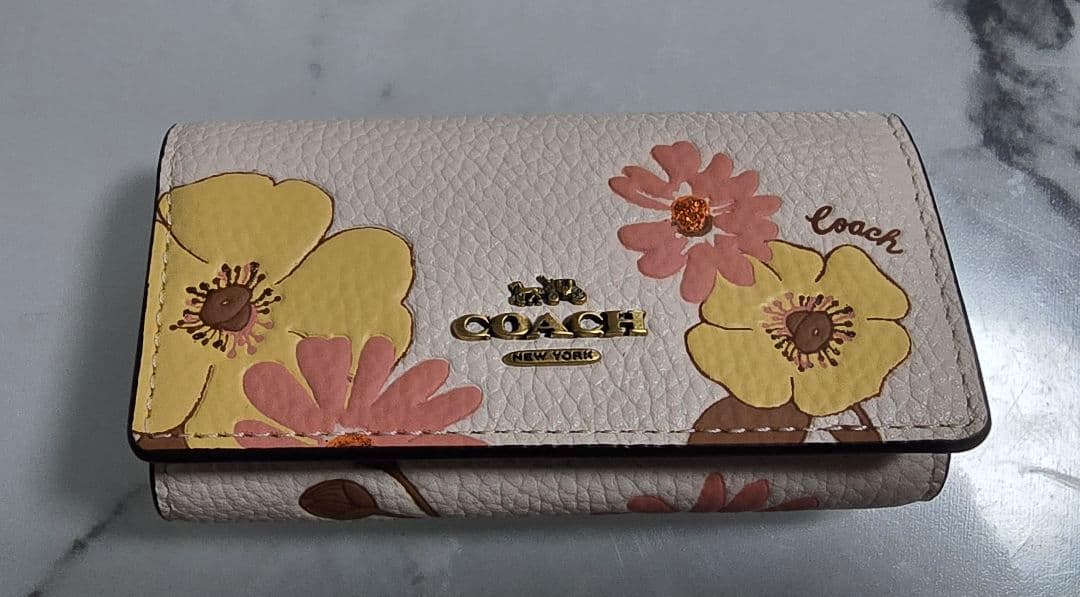COACH 6連キーケース 花柄 新品未使用