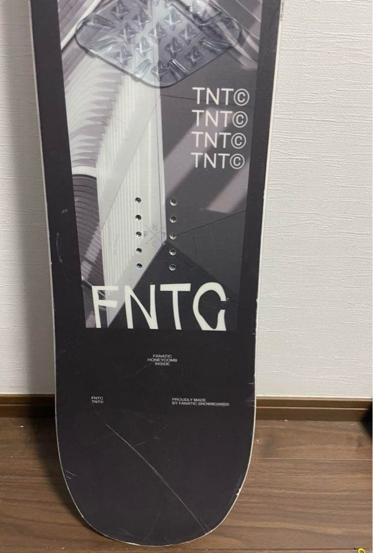fntc tntスノーボード板 シーズンイン前にどうですか