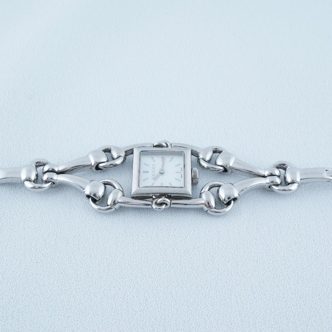 グッチ 116.5 シニョーリア ホワイトシェル クオーツ レディース　腕時計