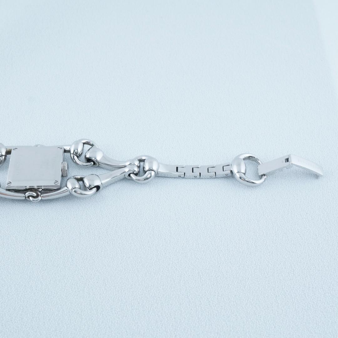 グッチ 116.5 シニョーリア ホワイトシェル クオーツ レディース　腕時計