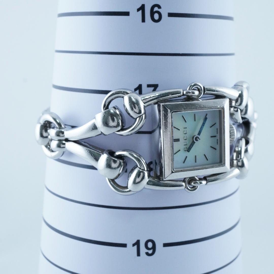 グッチ 116.5 シニョーリア ホワイトシェル クオーツ レディース　腕時計