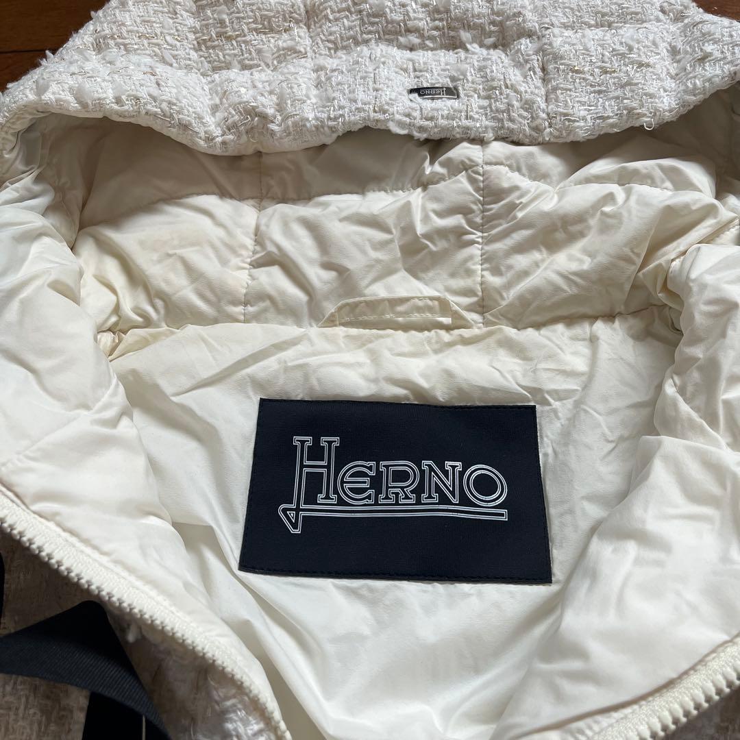 Herno フード付きダウンベスト ホワイト