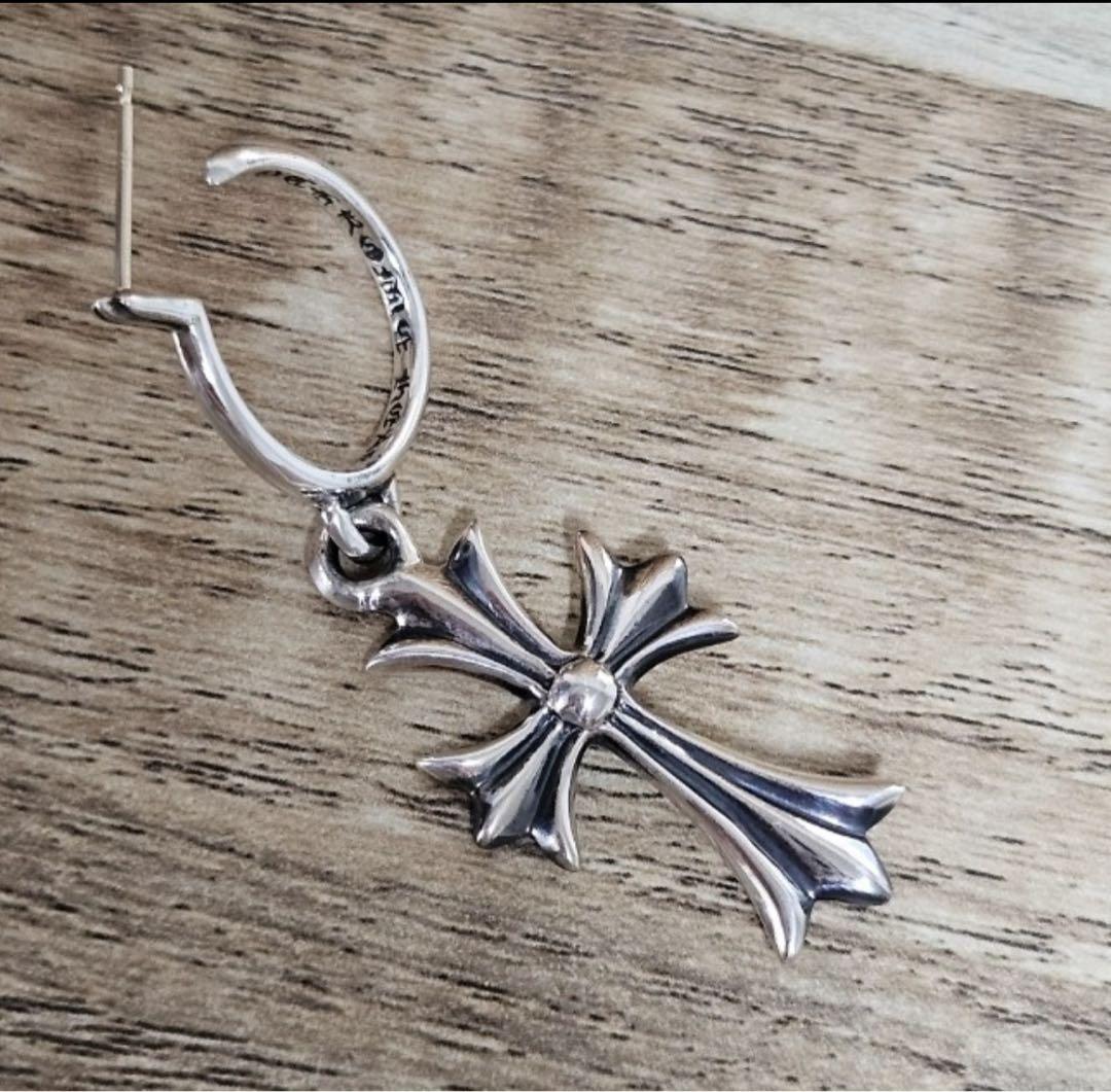 本日限定❗️クロムハーツ　確実正規品　タイニーCHクロスフープピアス 極美品