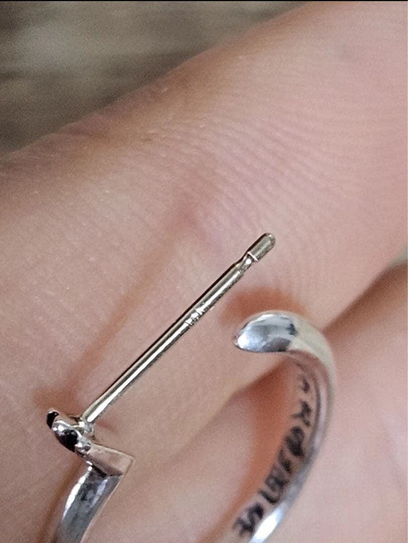 本日限定❗️クロムハーツ　確実正規品　タイニーCHクロスフープピアス 極美品