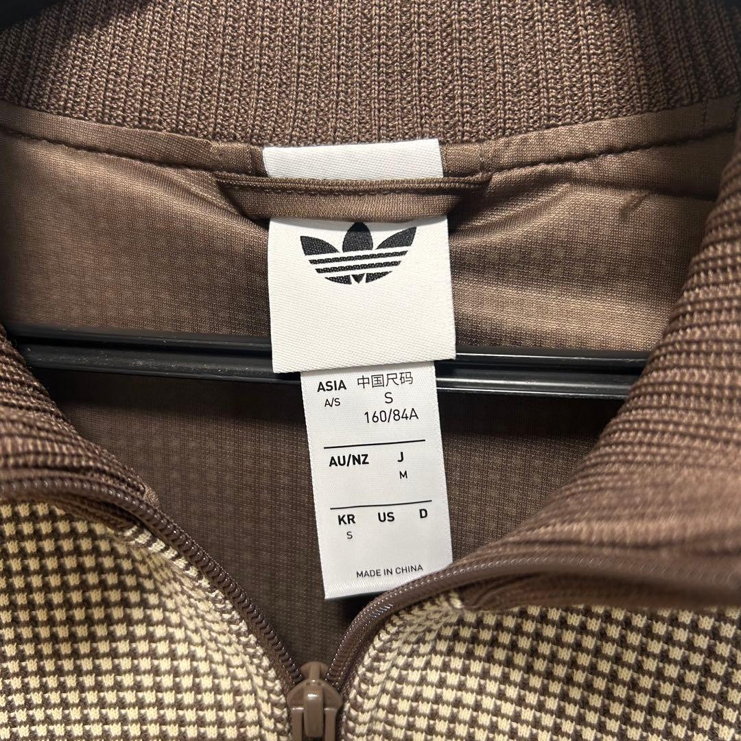 大人気⭐︎adidasワッフルトラックジャケット