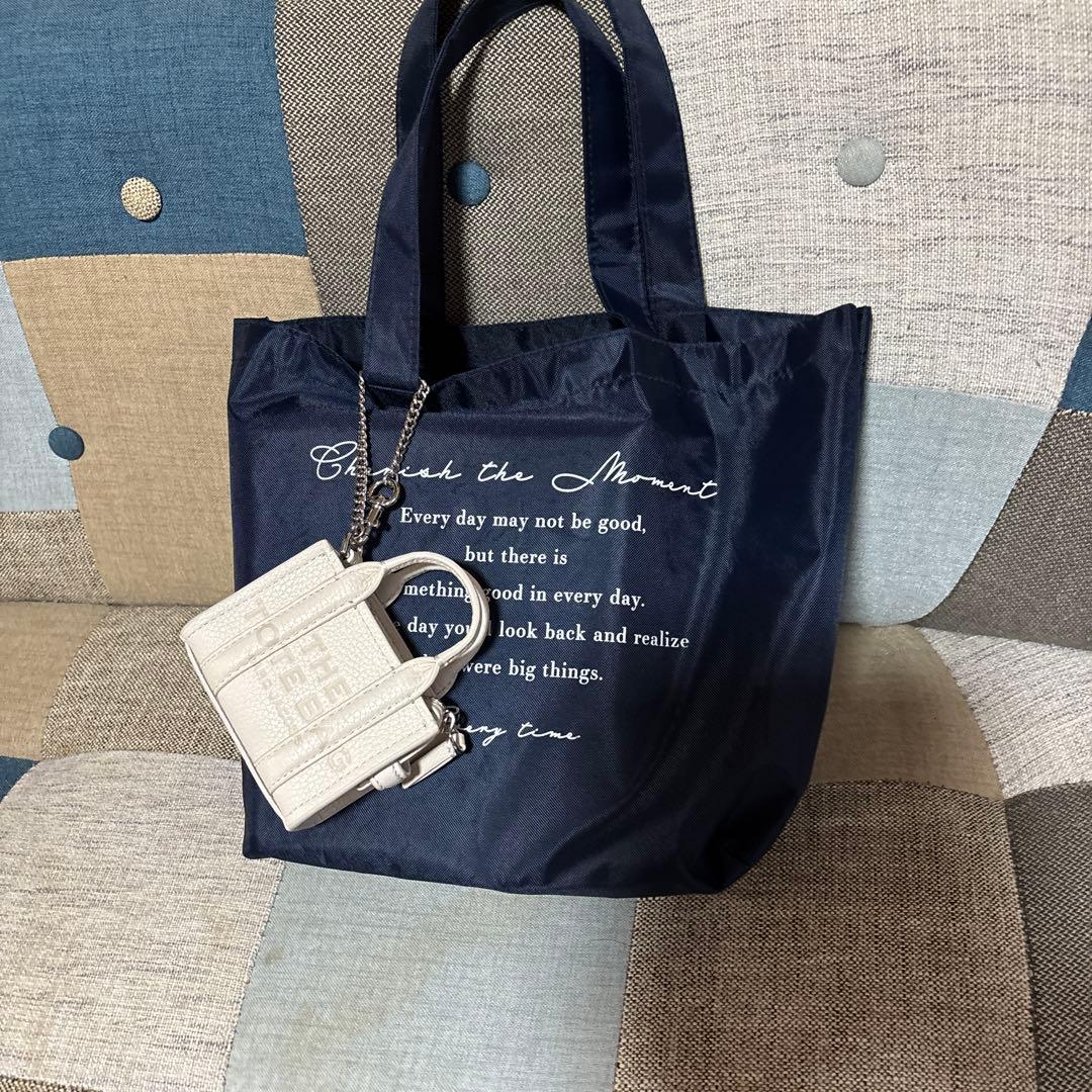 きみよ さん専用★THE TOTE BAG チャーム　白☆