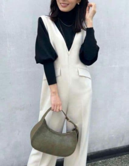 新品未使用　アニュアンス　フロントデザインオールインワン　フリーサイズ