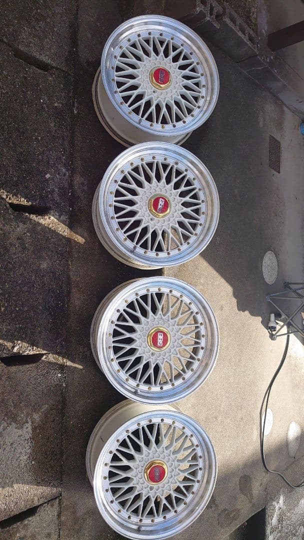 19インチ メッシュデザインホイール 4本セット