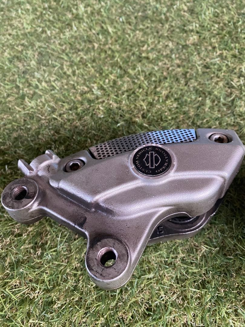 ハーレー　HD純正BREMBOブレーキキャリパー　ツーリングモデル