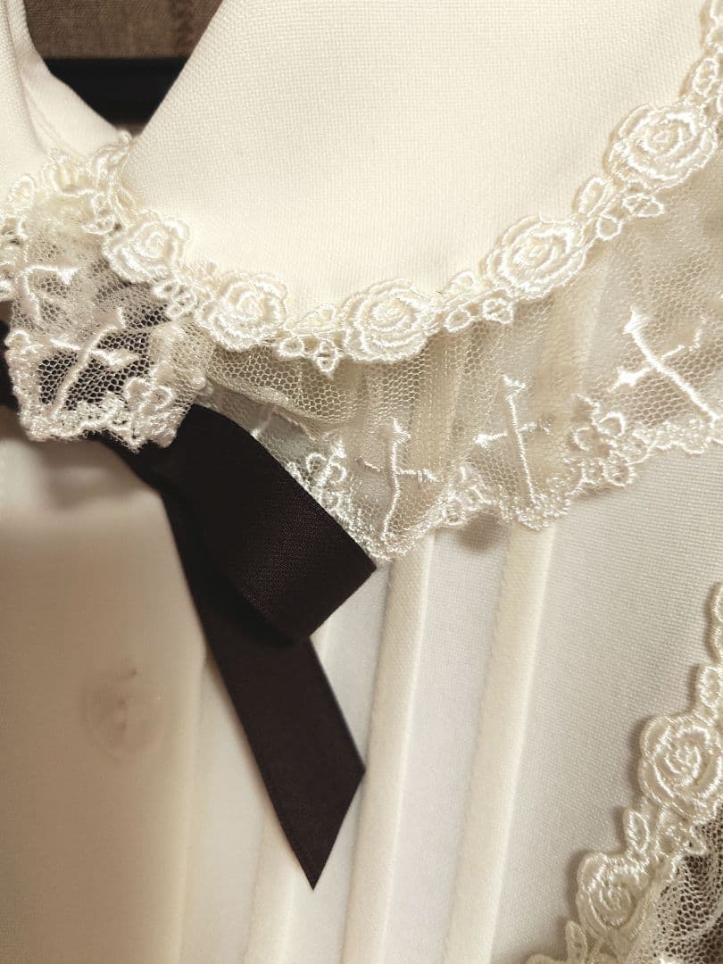 イノセントワールド　ワンピース　モカ✕生成